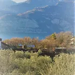 דירה La Casa Nel Bosco *