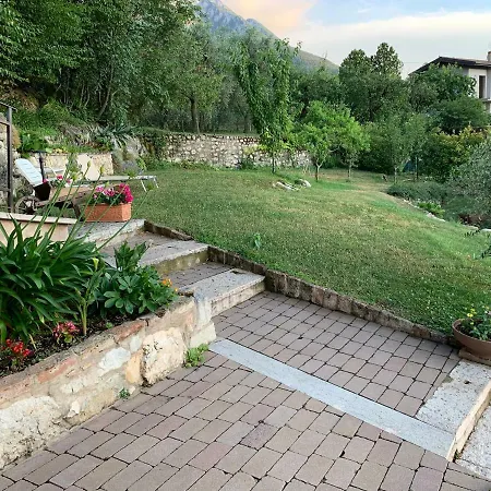 La Casa Nel Bosco Apartman *