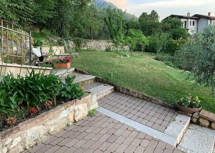 La Casa Nel Bosco Apartman *